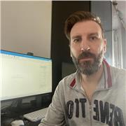 Programmatore informatico si offre per lezioni private di informatica